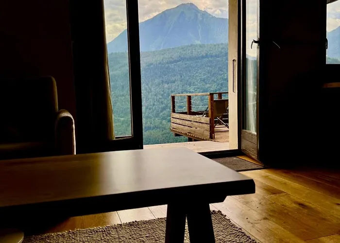 Chalet Avec Vue Panoramique Sur Les Montagnes