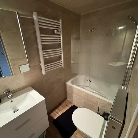 Avec Vue Panoramique Sur Les Montagnes