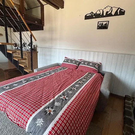 Chalet Avec Vue Panoramique Sur Les Montagnes *