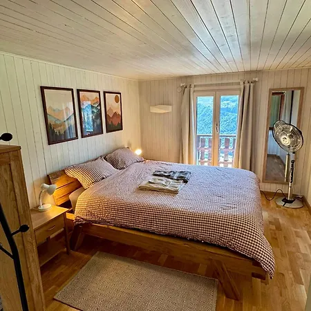 Avec Vue Panoramique Sur Les Montagnes Chalet *